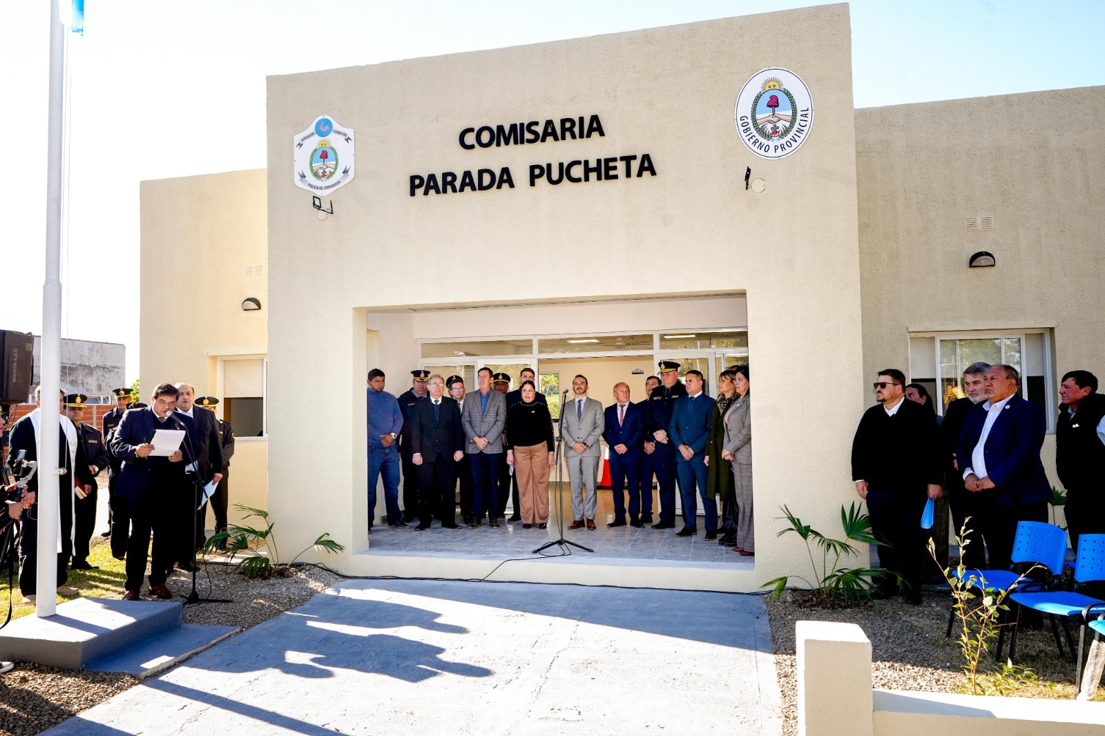 El gobernador Vald�s inaugur� la nueva comisar�a de Parada Pucheta